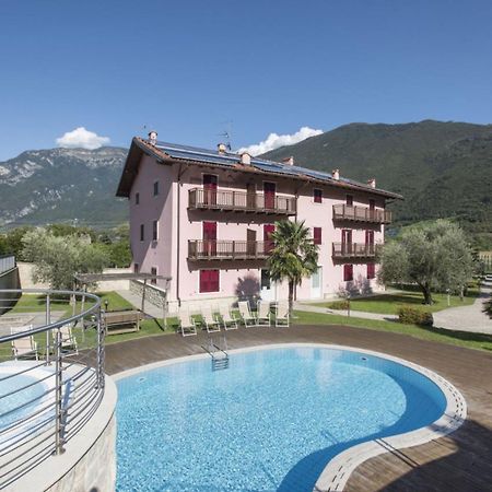 Residence La Vigna Арко Экстерьер фото