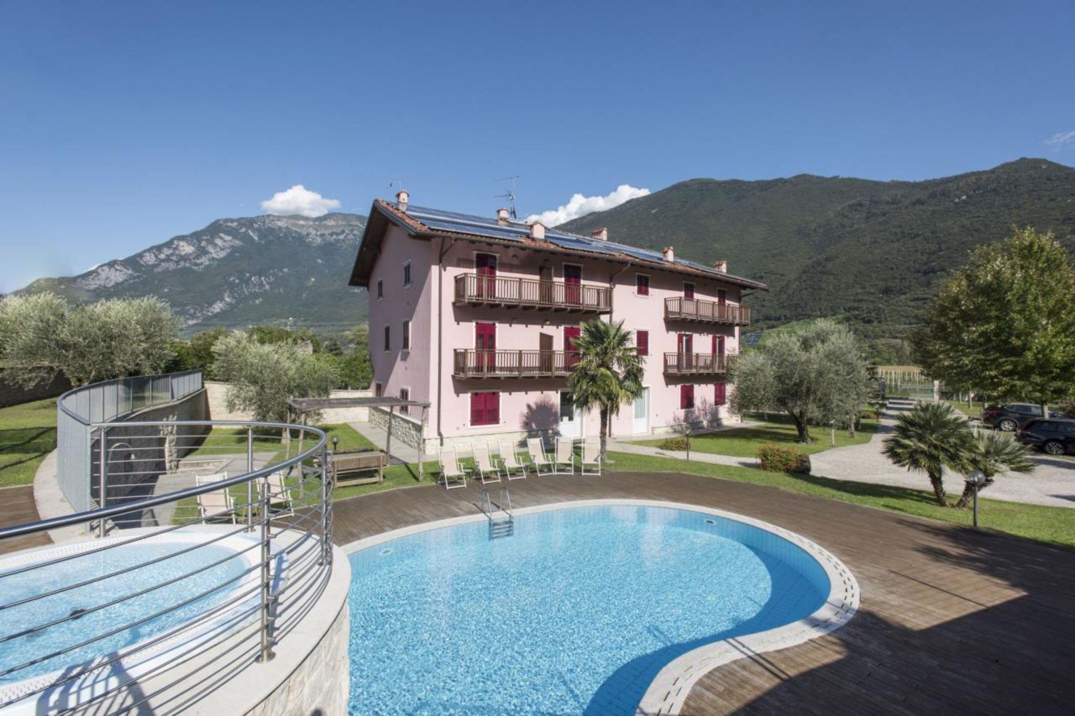 Residence La Vigna Арко Экстерьер фото