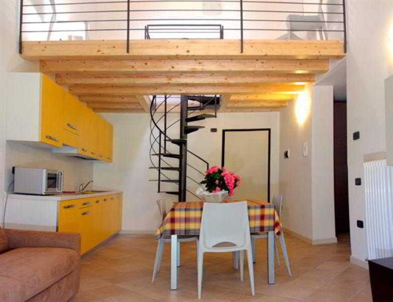 Residence La Vigna Арко Экстерьер фото